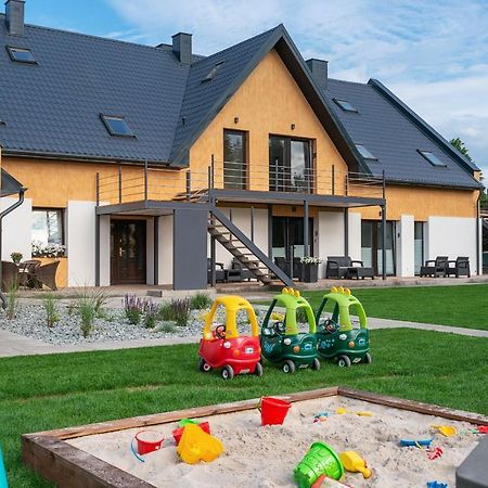 Roza Baltyku - Apartamenty I Pokoje A Debki Luaran gambar
