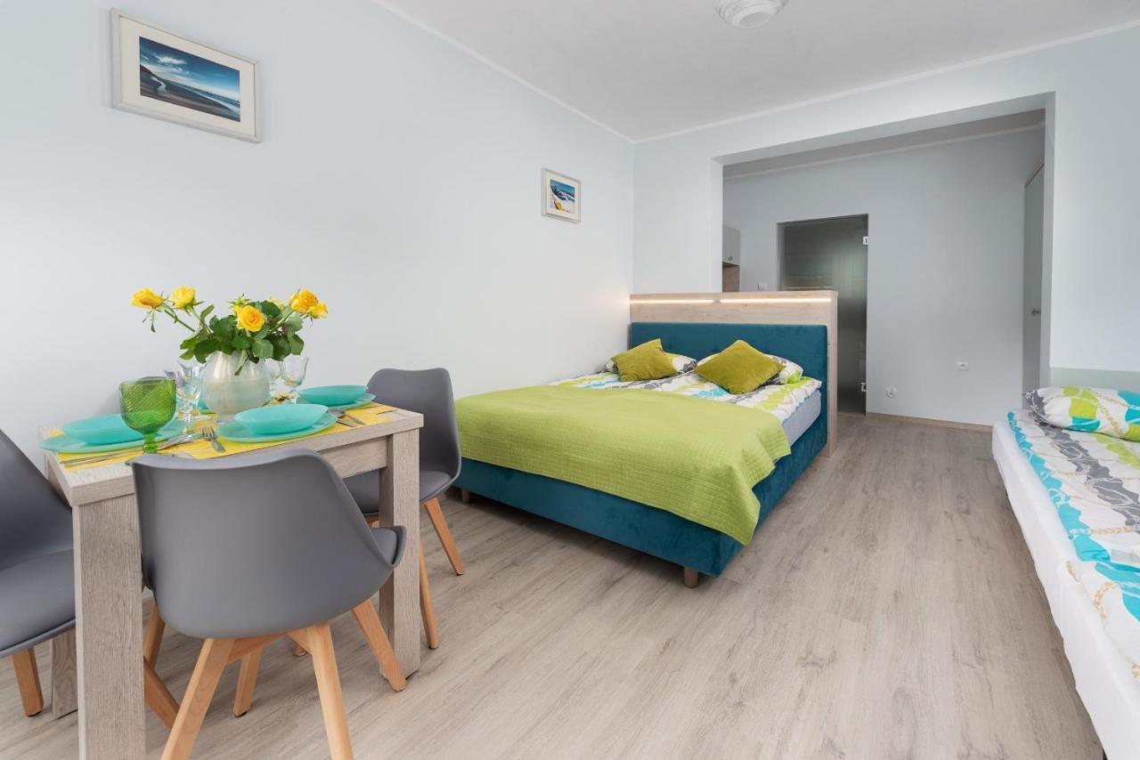 Roza Baltyku - Apartamenty I Pokoje A Debki Luaran gambar