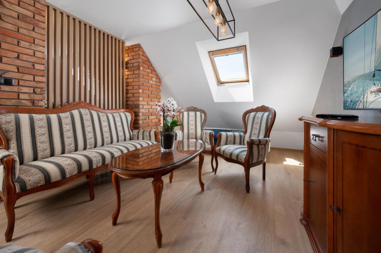 Roza Baltyku - Apartamenty I Pokoje A Debki Luaran gambar