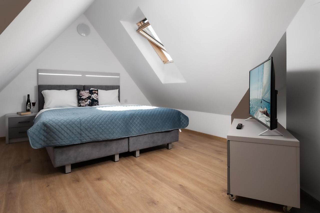 Roza Baltyku - Apartamenty I Pokoje A Debki Luaran gambar