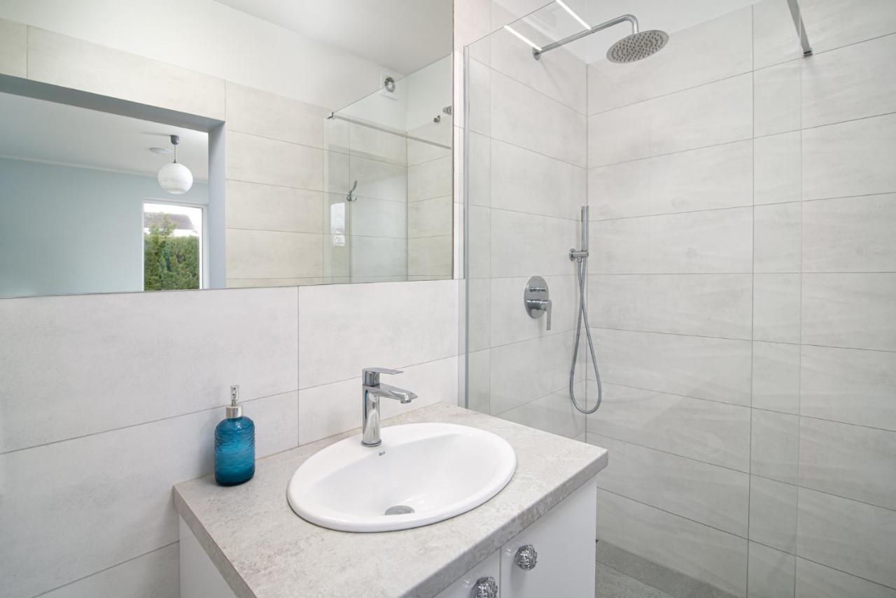 Roza Baltyku - Apartamenty I Pokoje A Debki Luaran gambar
